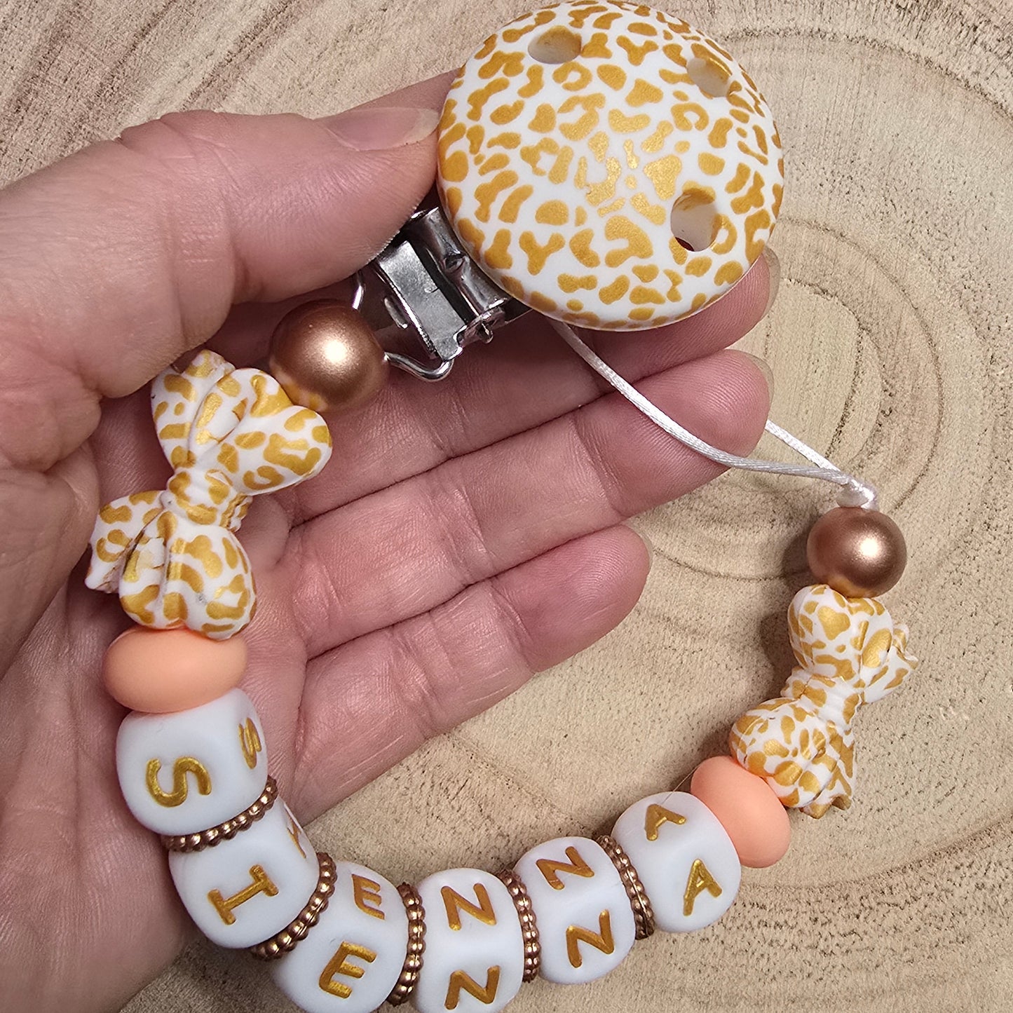 Attache-tétine personnalisée Modèle Sienna léopard doré