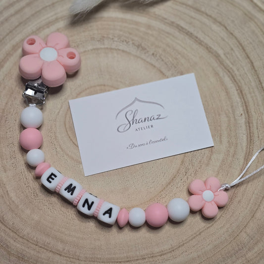 Attache-tétine personnalisée Modèle Emna fleur de printemps
