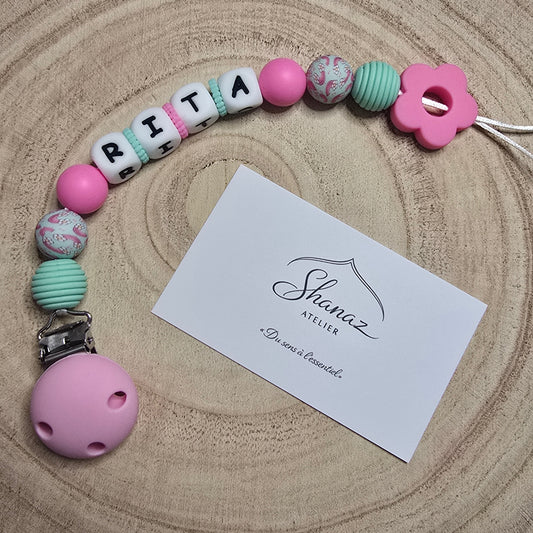 Attache-tétine personnalisée Modèle Rita douceur printanière