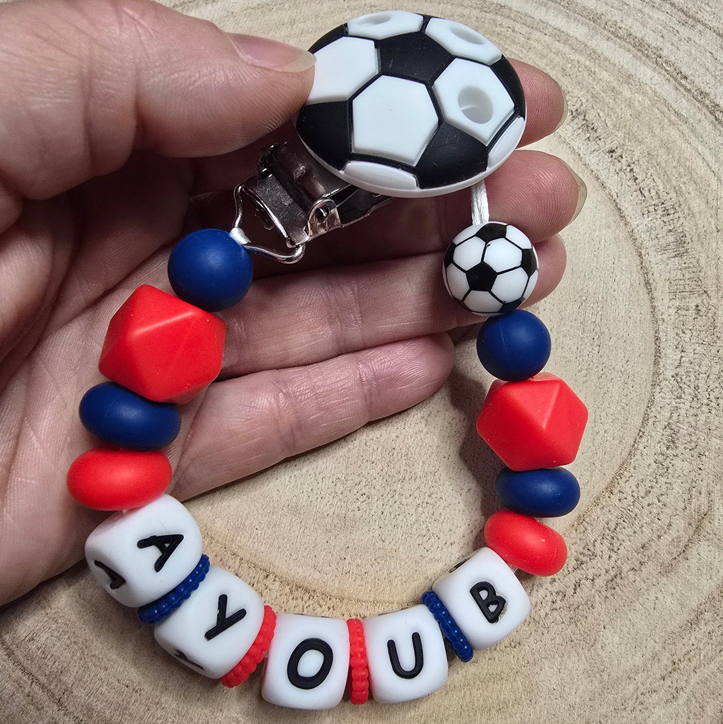 Attache-tétine personnalisée Modèle Ayoub passion foot