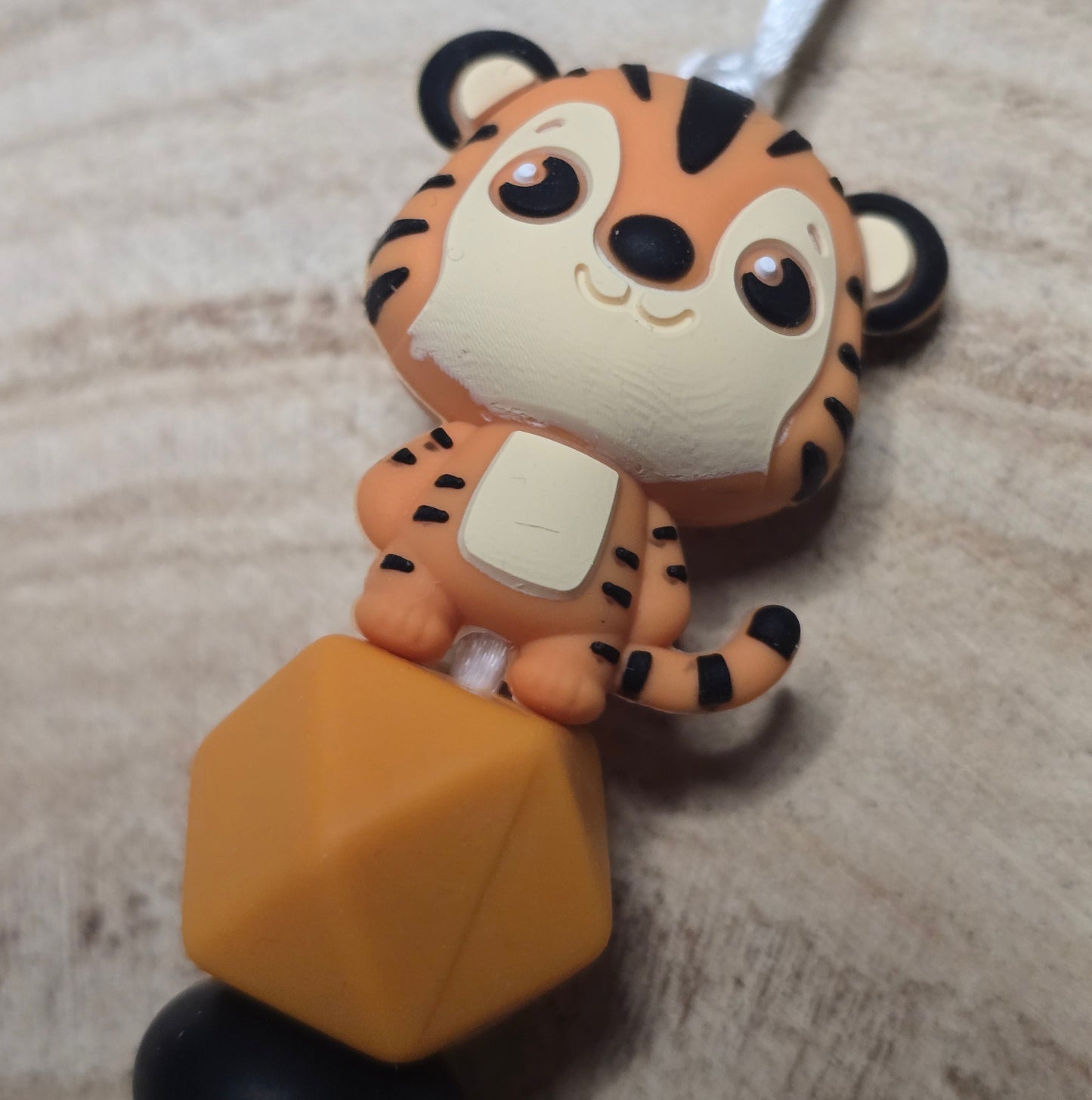 Attache-tétine personnalisée Modèle Riad petit tigre