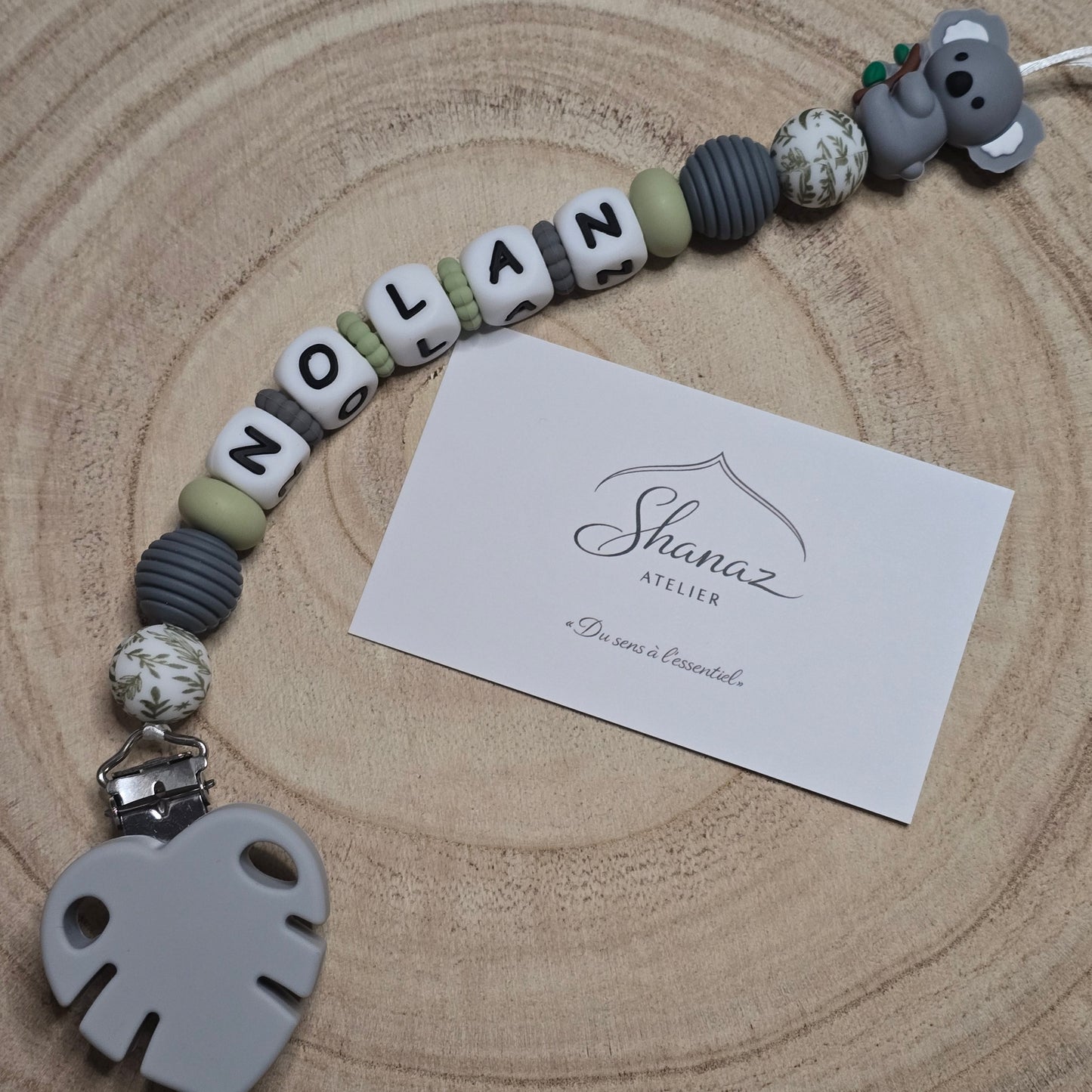 Attache-tétine personnalisée Modèle Nolan koala eucalyptus