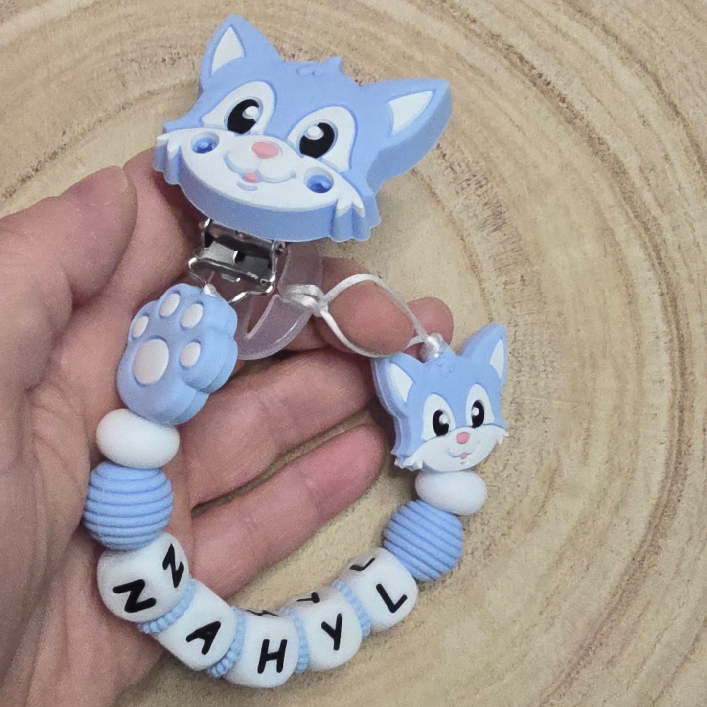 Attache-tétine personnalisée Modèle Nahyl Châton câlin