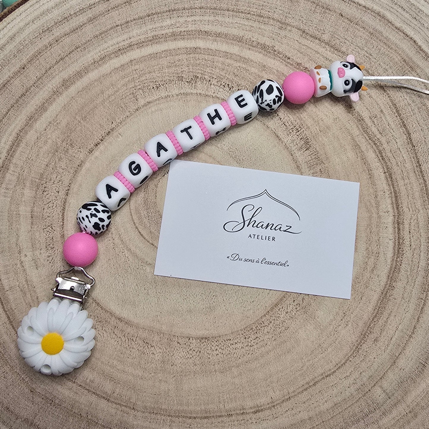 Attache-tétine personnalisée Modèle Agathe Vache fleurie