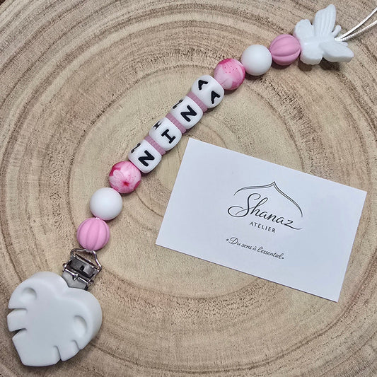 Attache-tétine personnalisée Modèle Nina Jardin des papillons