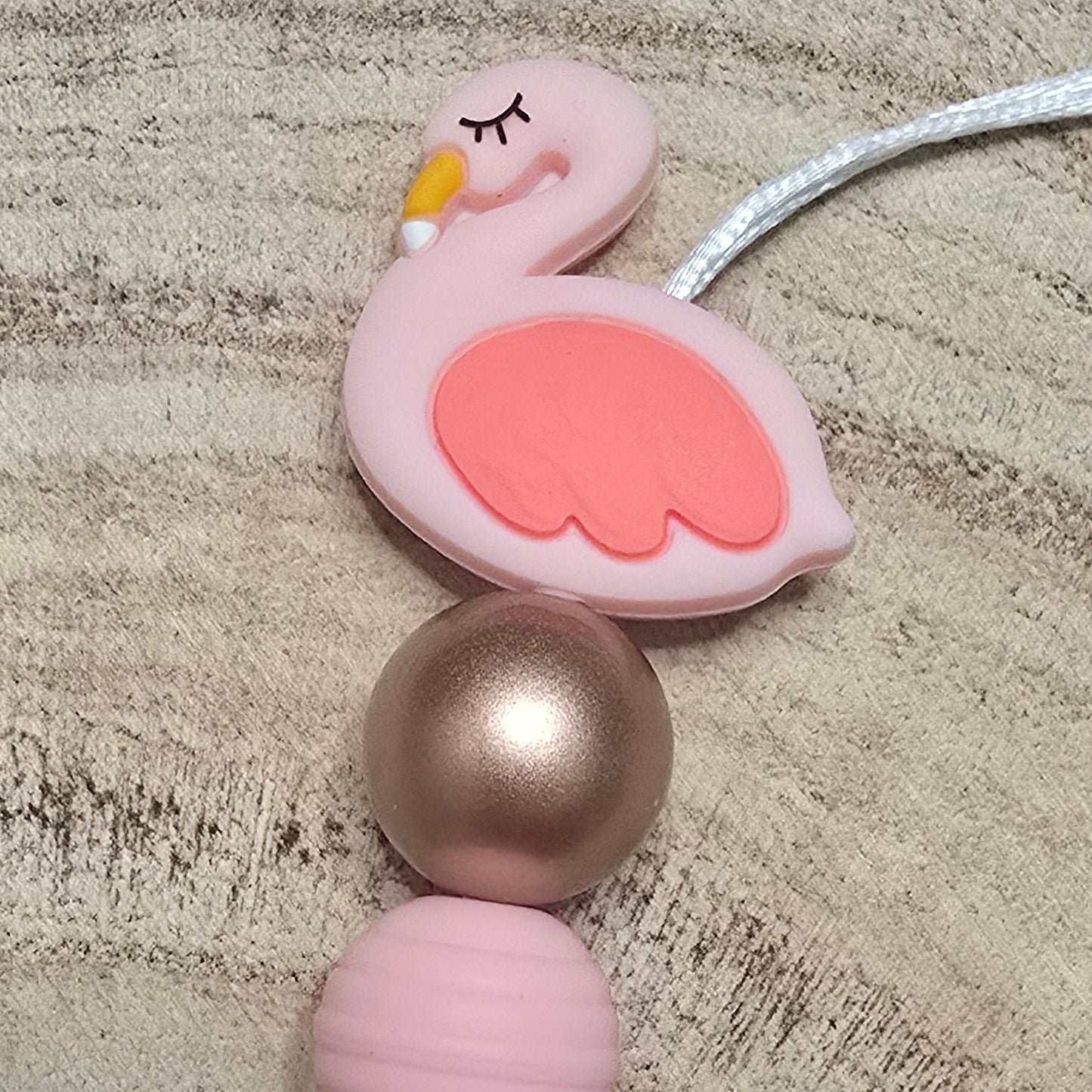 Attache-tétine personnalisée Modèle Luna Flamant rose
