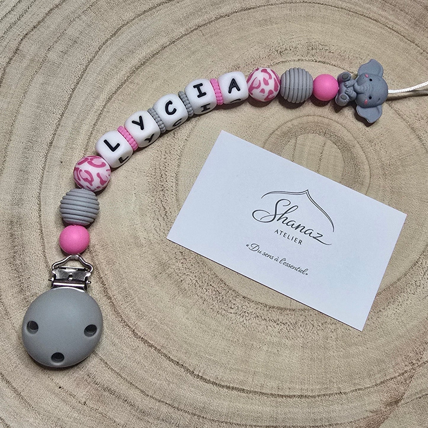 Attache-tétine personnalisée Modèle Lycia Éléphant