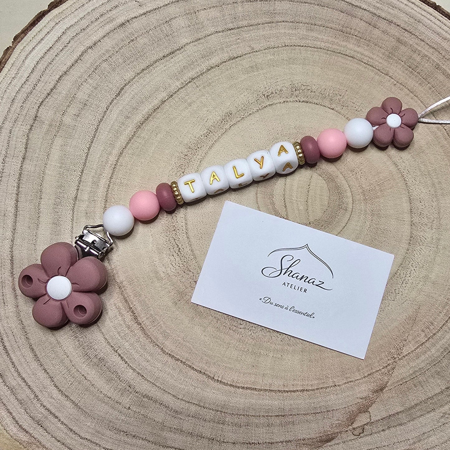 Attache-tétine personnalisée Modèle Talya Fleur poudrée