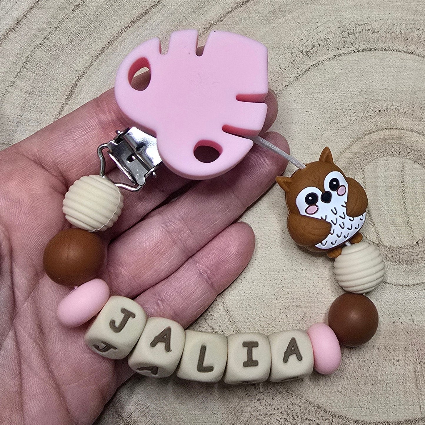 Attache-tétine personnalisée Modèle Jalia Hibou
