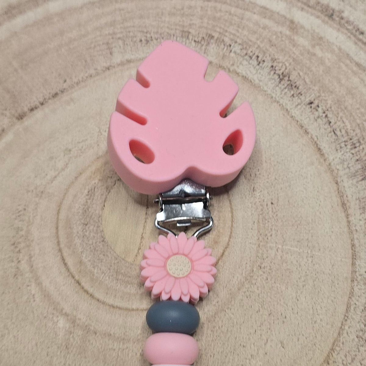 Attache-tétine personnalisée Modèle Tyméïa Girafe rose